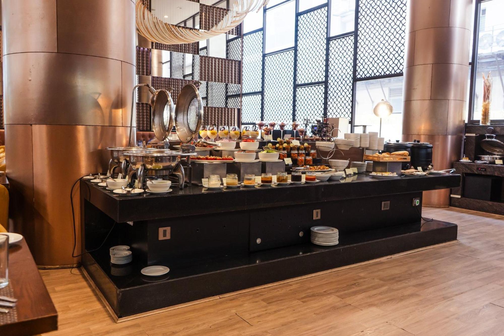 Holiday Inn Kolkata Airport By Ihg Zewnętrze zdjęcie